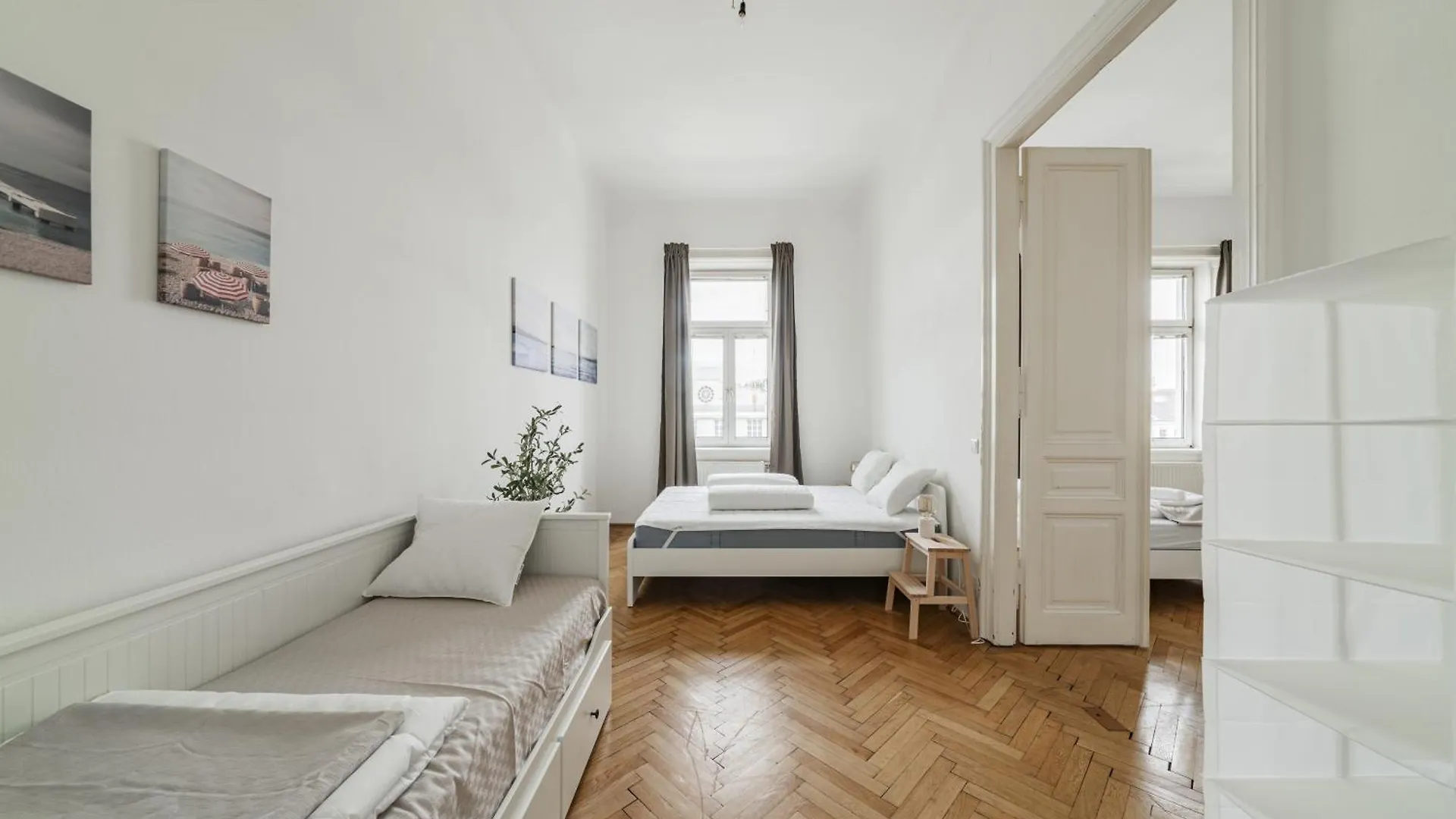 Family & Friends Hub Apartment Vienna